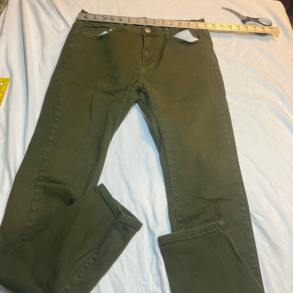 Blue connections Olive Green Slim Pants size 11